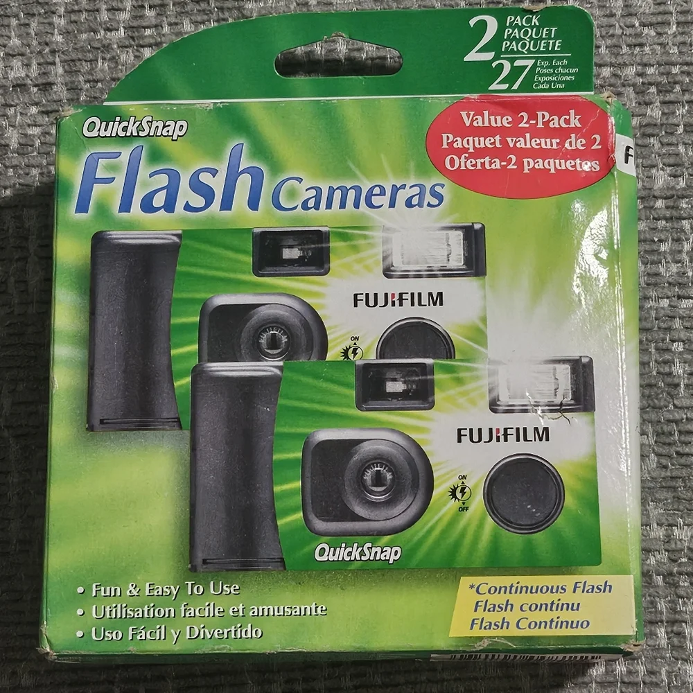 FUJIFILM QuickSnap Flash Cameras Value 2-Pack One-Time-Use 400 Speed Exp 2024-01 - Picture 1 of 5